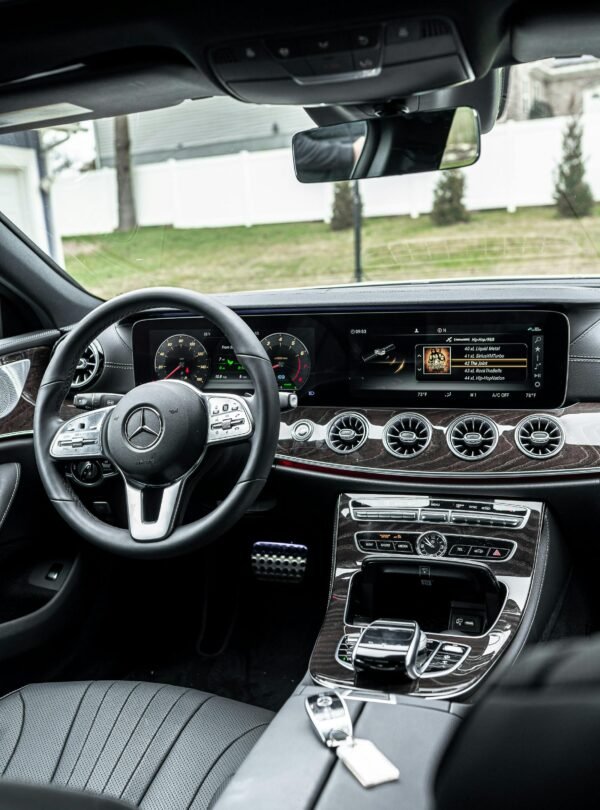 pexels-photo-3778769-3778769 Personal concierge service curating tailored golf and cultural travel experiences in France.